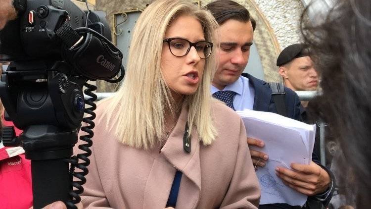 Любовь Соболь - Алексей Навальный - Не поддерживавших Соболь жителей Хамовников беспокоят визиты ее активистов - polit.info - Россия