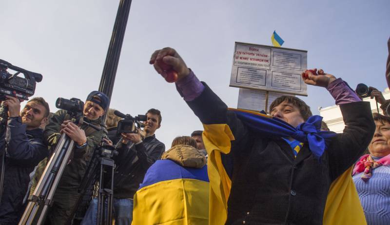 Святослав Вакарчук - Юлий Тимошенко - В Европе комментируют итоги выборов в ВРУ: Победа рокера и комедианта - topwar.ru - Россия - Украина