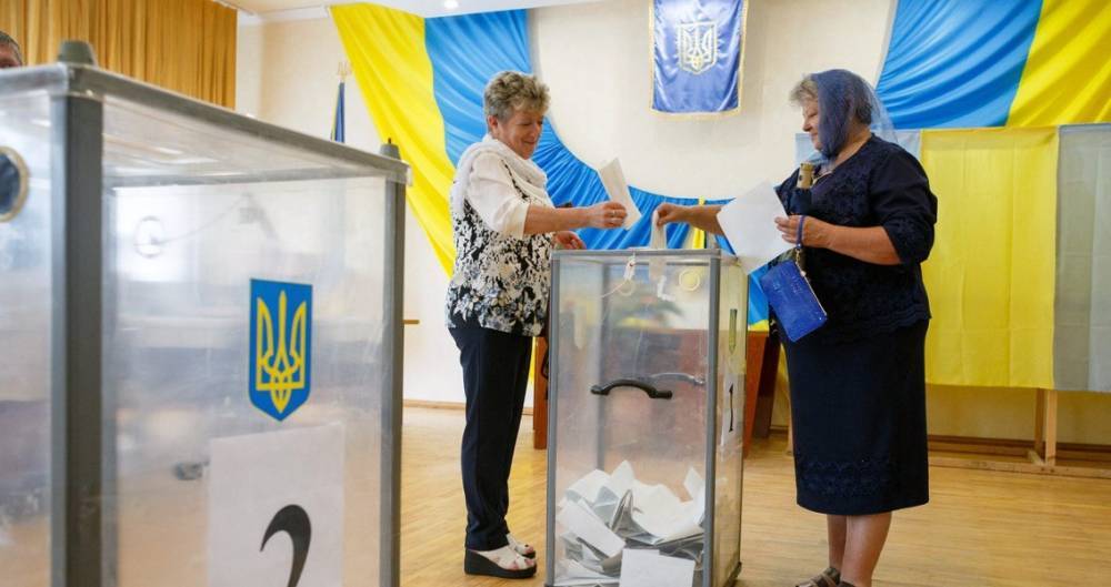 Владимир Зеленский - Петр Порошенко - Святослав Вакарчук - Татьяна Слипачук - Юлия Тимошенко - ЦИК Украины признал внеочередные выборы в Раду состоявшимися - m24.ru - Украина