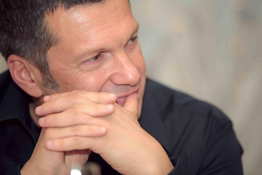 Алексей Навальный - Владимир Соловьев - Навальный нашел у Соловьева вид на жительство в Италии. Ведущий ему ответил - nur.kz - Россия - Италия