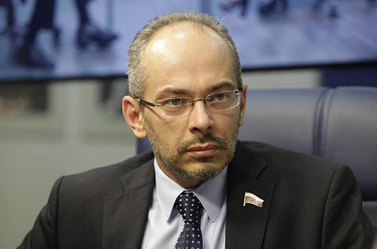 Николай Николаев - Николаев предложил закрепить порядок проведения электронных торгов по купле-продаже земли - pnp.ru - Россия