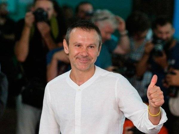 Владимир Зеленский - Святослав Вакарчук - Лидер украинской партии «Голос» призвал принять закон о гастролях в России - polit.ru - Россия - Украина