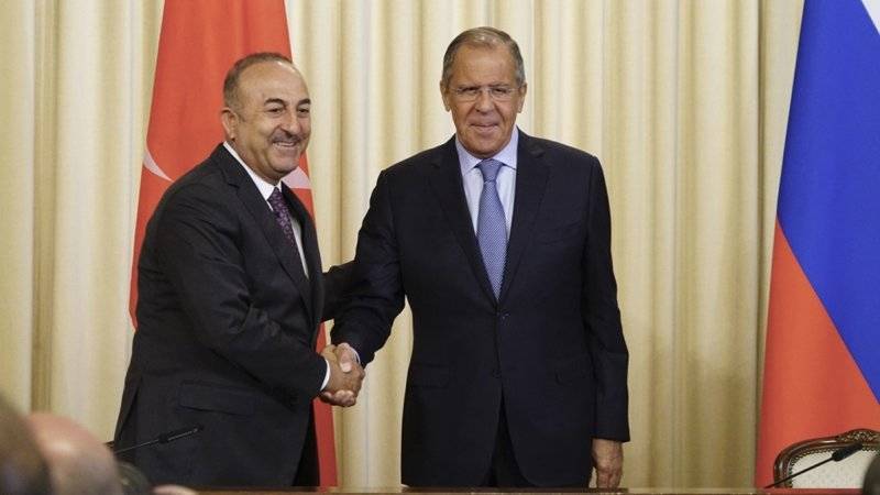 Сергей Лавров - Мевлютом Чавушоглу - Источник сообщил о диалоге Лаврова с главой МИД Турции по ситуации в Идлибе - polit.info - Россия - Сирия - Сирия - Турция - Анкара - провинция Идлиб - Новости