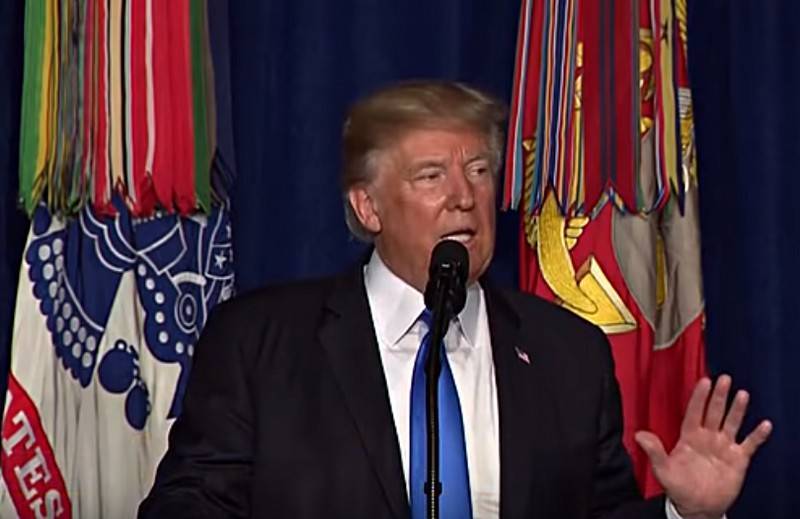 Имран Хан - Трамп заявил, что мог стереть Афганистан с лица земли "за одну неделю" - topwar.ru - США - Вашингтон - Афганистан - Пакистан