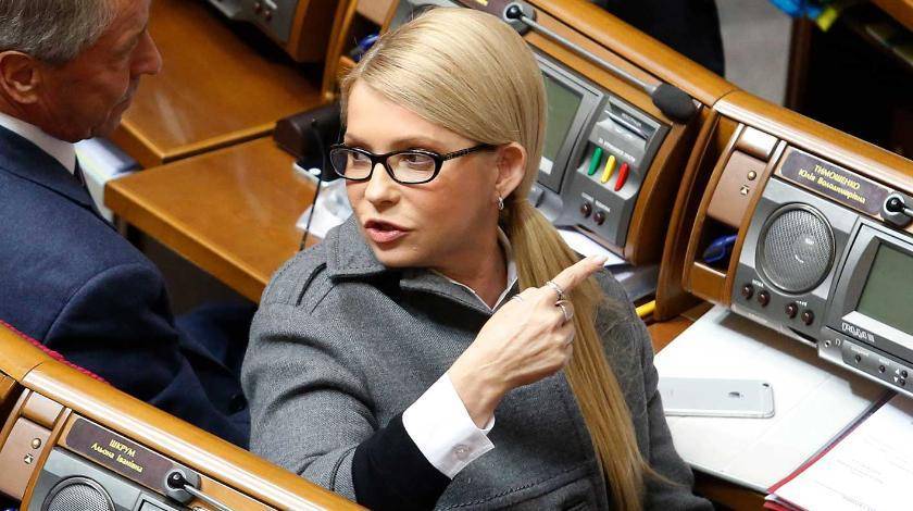 Владимир Зеленский - Святослав Вакарчук - Петра Порошенко - Юлий Тимошенко - Порошенко проиграл Тимошенко места в Раде - utro.ru - Украина