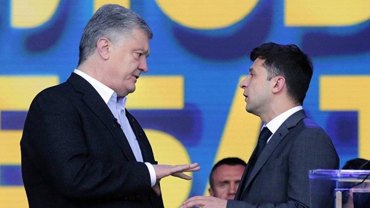Владимир Зеленский - Петр Порошенко - Святослав Вакарчук - Юлия Тимошенко - СМИ рассказали, как Порошенко намерен "расшатать" ситуацию на Украине - crimea.ria.ru - Украина - Крым - Симферополь