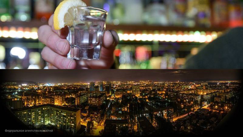 Мария Федорова - Россияне поддерживают идею запрета продажи алкогольных напитков в жилых домах - nation-news.ru - Россия