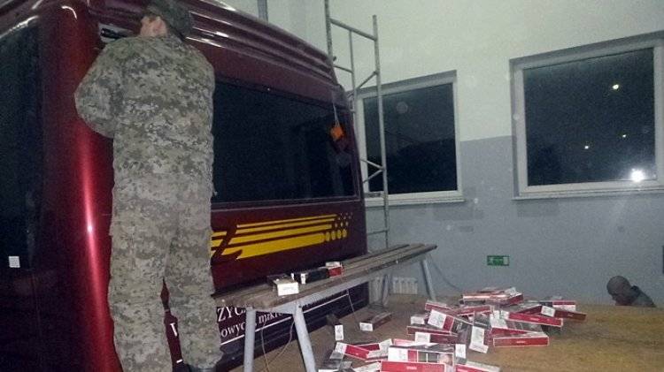 Таможенники задержали контрабандную партию сигарет в Смоленской области - polit.info - Россия - Белоруссия - Смоленская обл. - Литва - Афганистан