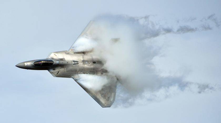 Россия "глушит" F-22 и F-35 на Ближнем Востоке - utro.ru - Москва - Россия - США - Сирия - Вашингтон - Техас - Израиль - Иран - Тель-Авив - Эмираты - Катар