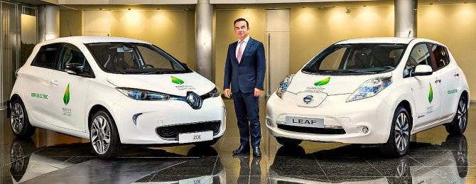 Карлос Гон - Карлос Гос подал иск на&nbsp;Nissan и&nbsp;Mitsubishi - usedcars.ru - Япония - Голландия - Амстердам