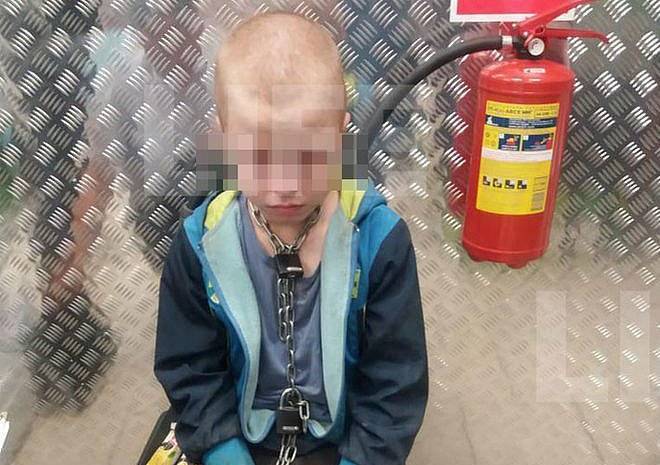 Житель Краснодарского края держал на цепи 10-летнего сына - ya62.ru - Россия - Краснодарский край - Белореченск