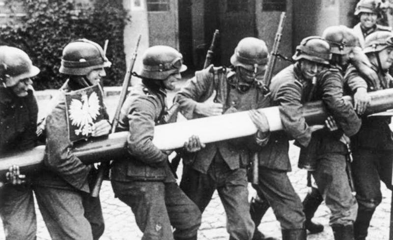 Дональд Трамп - Ангела Меркель - Яцек Сасин - На 80-летие начала Второй мировой вместо России пригласили Германию - topcor.ru - Москва - Россия - США - Украина - Белоруссия - Германия - Польша - Варшава