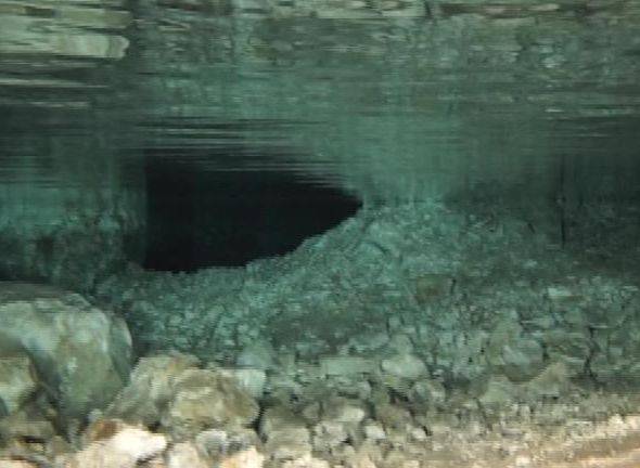 В Новомичуринске обнаружена подводная пещера - ya62.ru - Рязанская обл. - Новомичуринск