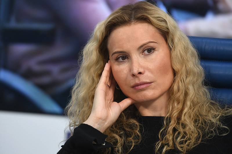 Этери Тутберидзе - Диана Дэвис - Глеб Смолкин - Этери Тутберидзе покинула Россию - tvc.ru - Россия - США - шт. Мичиган
