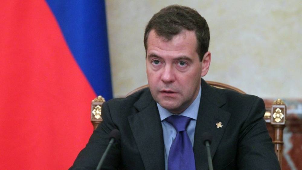 Дмитрий Медведев - Сергей Фургал - Надежда Томченко - Медведев возмутился словам хабаровского губернатора о сгоревшем лагере - riafan.ru - Москва - Россия - Хабаровский край - Хабаровск