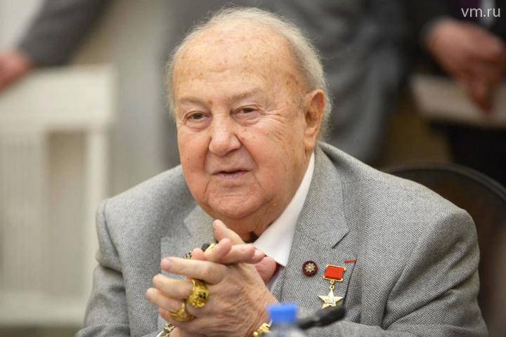 Суд рассмотрит иск столичных властей к Зурабу Церетели 29 августа - vm.ru - Москва - Москва