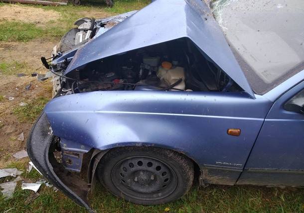 В Усть-Вымском районе Daewoo Nexia не удержалась на дороге - bnkomi.ru - респ. Коми