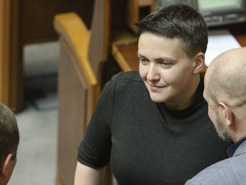 Надежда Савченко - Савченко на выборах в Раду поддержали только 8 человек - news.ru - Украина