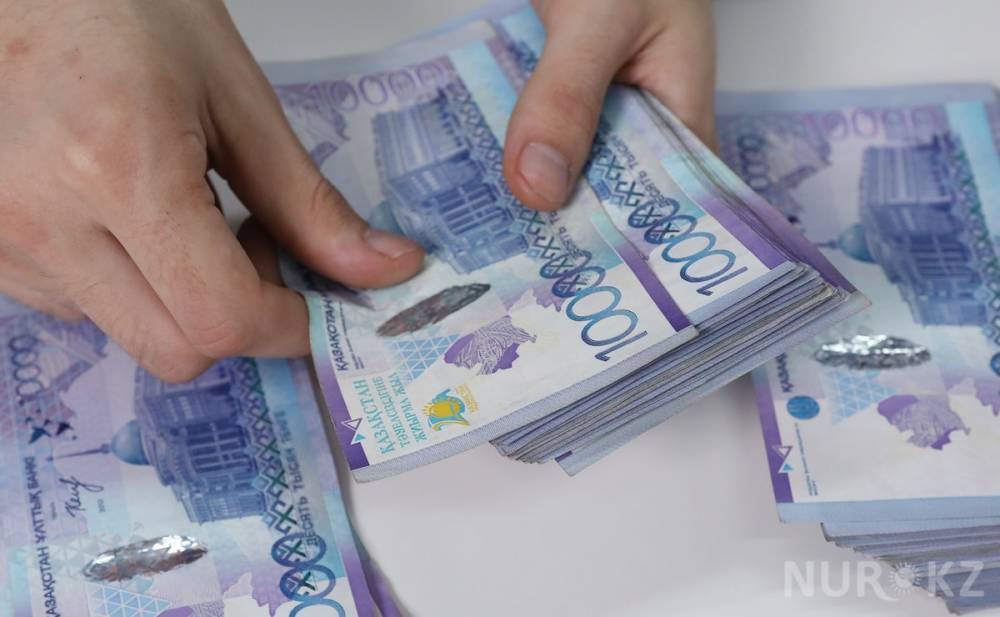 Касым-Жомарт Токаев - Петр Карандашов - Алихан Смаилов - Минфин обещает списать долги казахстанцев по кредитам до 5 сентября - nur.kz - Казахстан