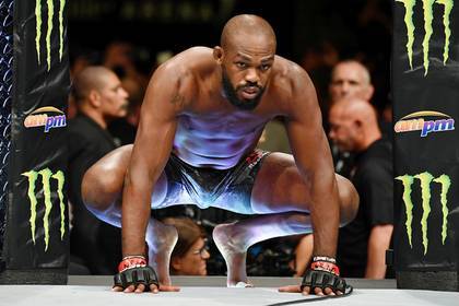 Джон Джонс - Чемпиона UFC обвинили в домогательствах - lenta.ru - США