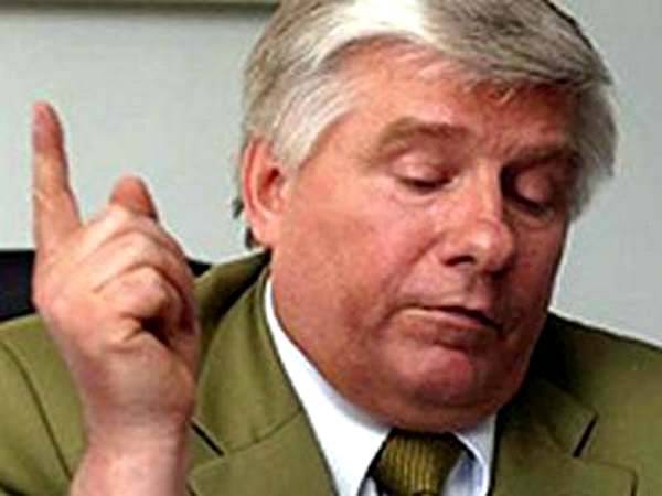 Сергей Лещенко - Чечетов: Виктор Медведчук незаконно завладел домами, на месте которых построил свой дворец - argumentua.com - Украина - Киев