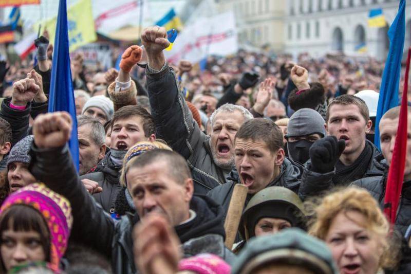 Владимир Зеленский - Руслан Бортник - Бортник: Протест Зеленского породил – протест его и убьёт - politnavigator.net - Украина