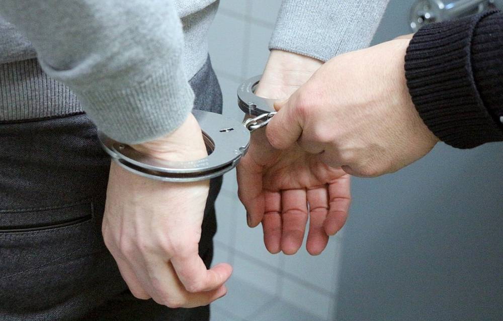 В Бурятии оперативник таможни «крышевал» поставщиков контрафакта - infpol.ru - Россия - респ.Бурятия - Монголия