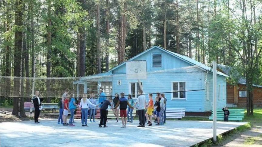 В первой смене в детских оздоровительных лагерях отдохнули более 27 тысяч детей - 1istochnik.ru - Кировская обл.
