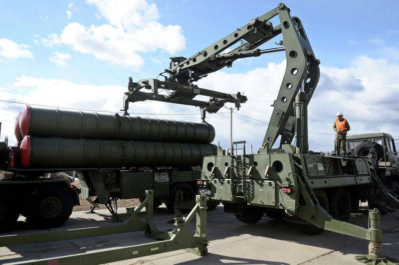 Россия начала поставки второго полкового комплекта ЗРС С-400 Китаю - topwar.ru - Россия - Китай - Турция - Астраханская обл. - Усть-Луга