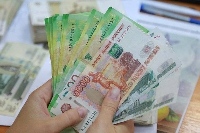 Ирина Волк - Анастасий Голичев - В Уфе банковский кассир подозревается в хищении 6,5 млн рублей - gorobzor.ru - Россия - Уфа