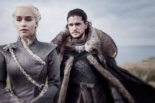 Джордж Мартин - «Игра престолов» стала лидером среди любимых сериалов россиян - versia.ru - Россия