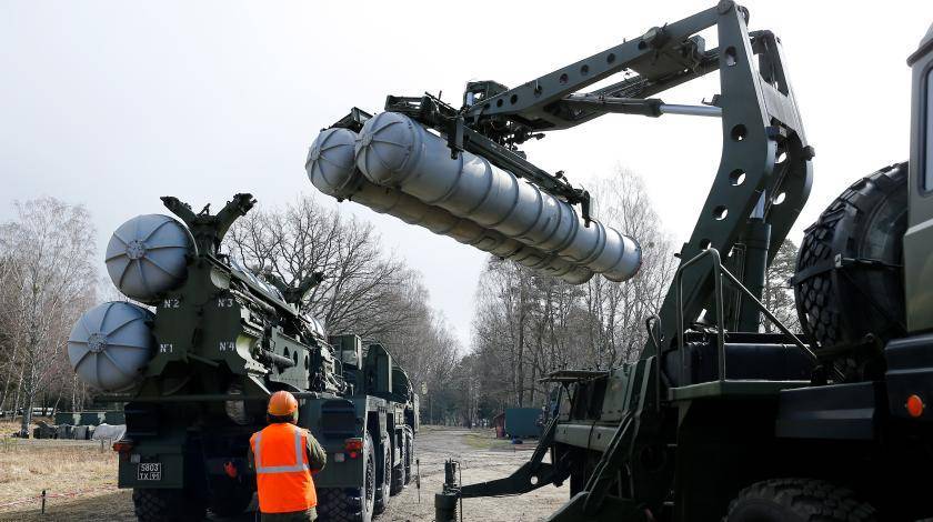 Россия повезла второй полк С-400 в Китай - utro.ru - Россия - Китай - Усть-Луга