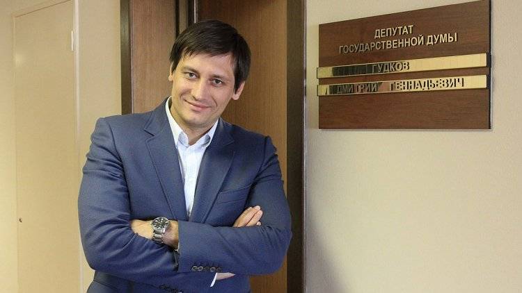 Алексей Навальный - Дмитрий Гудков - Илья Ремесло - Мосгоризбирком не посчитал нужным регистрировать Гудкова - politexpert.net - Москва - Россия