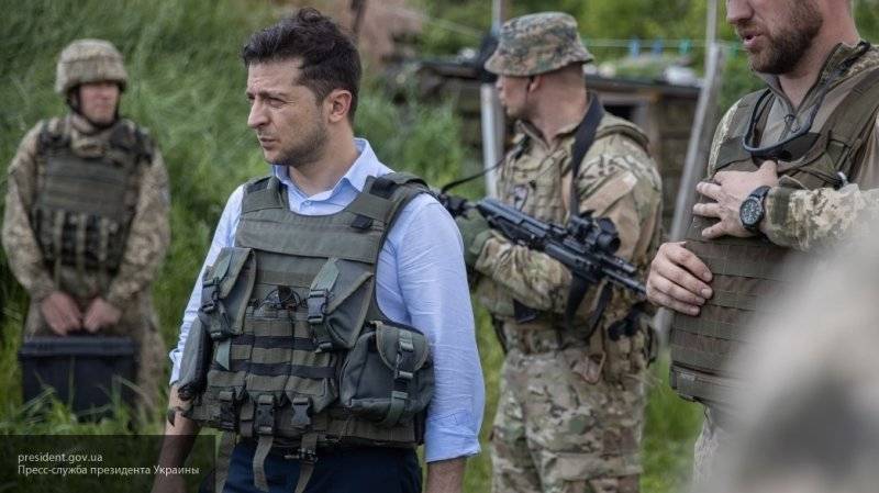 Владимир Зеленский - Петр Порошенко - Немецкий депутат рассказал при каких условиях закончится война в Донбассе - nation-news.ru - Украина - Германия - Рим