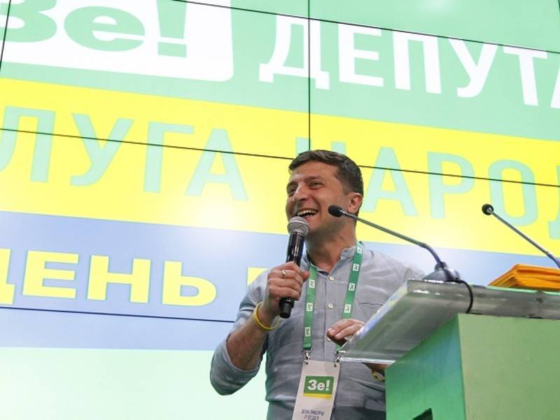 Владимир Зеленский - Названо условие для признания Россией республик Донбасса - news.ru - Москва - Россия - Украина - Киев - ДНР - ЛНР - Донбасс