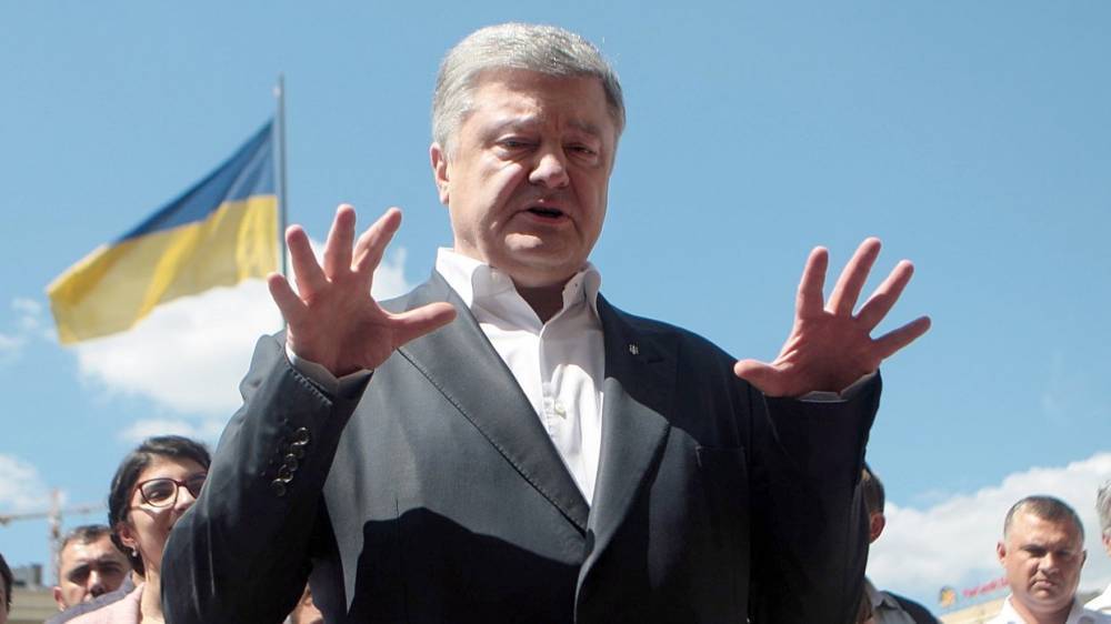 Петр Порошенко - Итальянский политик назвал выборы в Раду полным провалом Порошенко - riafan.ru - Россия - Украина - Киев - Италия - Донбасс - Рим