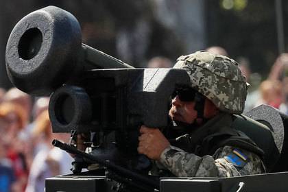 Роман Труба - Обыски в правительстве Украины оказались связаны с американским оружием - lenta.ru - США - Украина