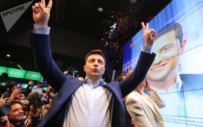 Владимир Зеленский - Виталий Кличко - Андрей Богдан - Зеленский против Кличко: президент Украины хочет уволить мэра Киева - ru.armeniasputnik.am - Украина - Киев