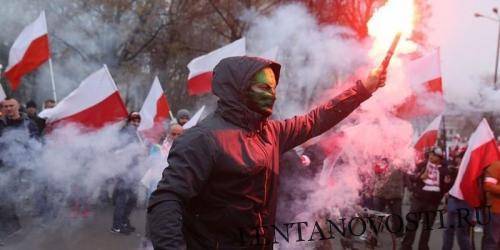 Джордж Сорос - Вон из Польши, курвы бандеровские: украинцы и поляки сходятся в рукопашной - lentanovosti.ru - Россия - Украина - Польша - Варшава