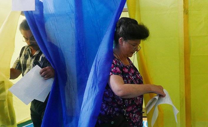 Владимир Путин - Виктор Медведчук - Выборы на Украине: олигархи и пророссийские кукловоды получат свой собственный карманный парламент? (Fronda, Польша) - inosmi.ru - Россия - Украина - Румыния - Польша