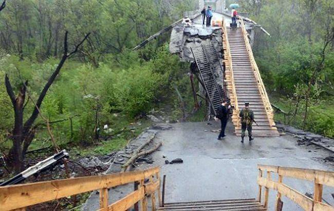 Боевики блокируют ремонт моста в Станице Луганской - ru.slovoidilo.ua - Украина - Минск - ЛНР - станица Луганская