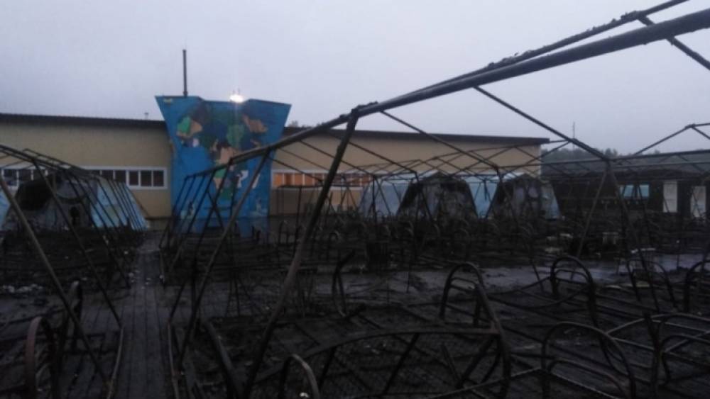 Психологи порекомендовали закрыть хабаровский лагерь из-за состояния вожатых - riafan.ru - Хабаровский край - Хабаровск