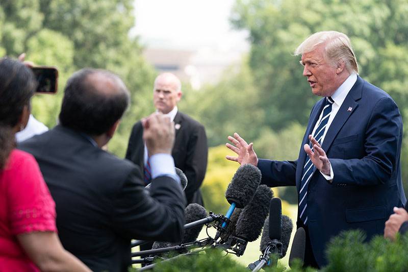 Дональд Трамп - Роберт Мюллер - Трампу грозят новые обвинения после ухода с поста президента - tvc.ru - Москва - Россия - США