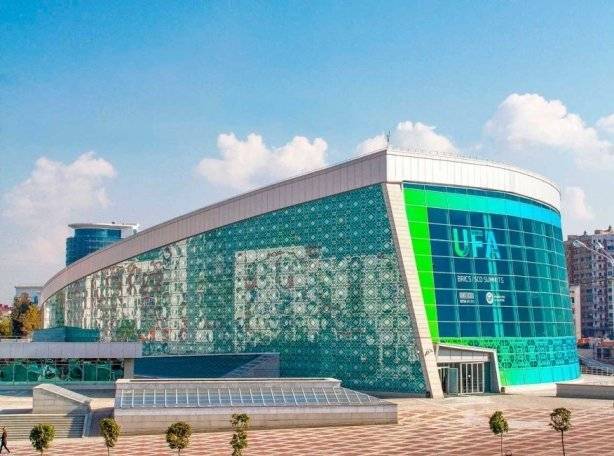 Анастасий Голичев - В Уфе на 3 дня закроют парковку перед конгресс-холлом «Торатау» - gorobzor.ru - Уфа