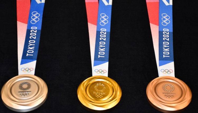 Награды из гаджетов: в Токио презентовали медали Олимпиады-2020 - newtvnews.ru - Токио