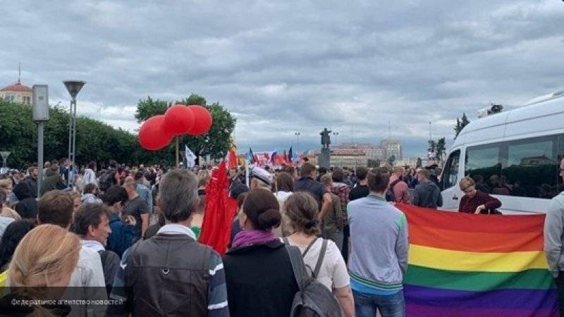 Евгений Смирнов - Жители Петербурга застряли в транспортных пробках из-за надоедливых оппозиционеров - nation-news.ru - Украина