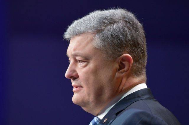 Петр Порошенко - Андрей Портнов - Виктор Янукович - На Украине возобновили дело против Порошенко о попытке захвата власти - aif.ru - Украина