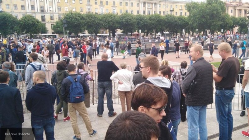 Алексей Мартынов - Оппозиции удалось собрать на митинг в Петербурге только фриков и маргиналов - nation-news.ru - Москва - Санкт-Петербург