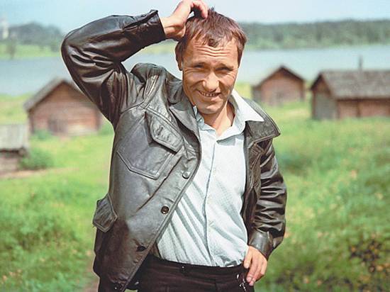 Василий Шукшин - Сергей Бондарчук - Варламов сравнил Навального и Ельцина с шукшинскими героями - newtvnews.ru - Россия - респ. Алтай - Бийск