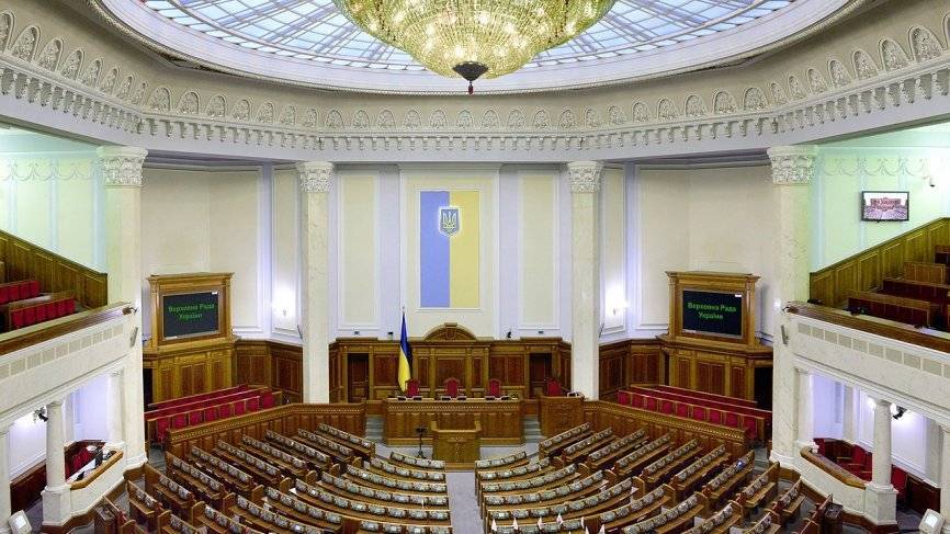 Владимир Зеленский - Дмитрий Разумков - Петр Порошенко - Святослав Вакарчук - Юлия Тимошенко - Руслан Бортник - Глава «Слуги народа» рассказал о возможной коалиции в Раде - riafan.ru - Украина - Киев